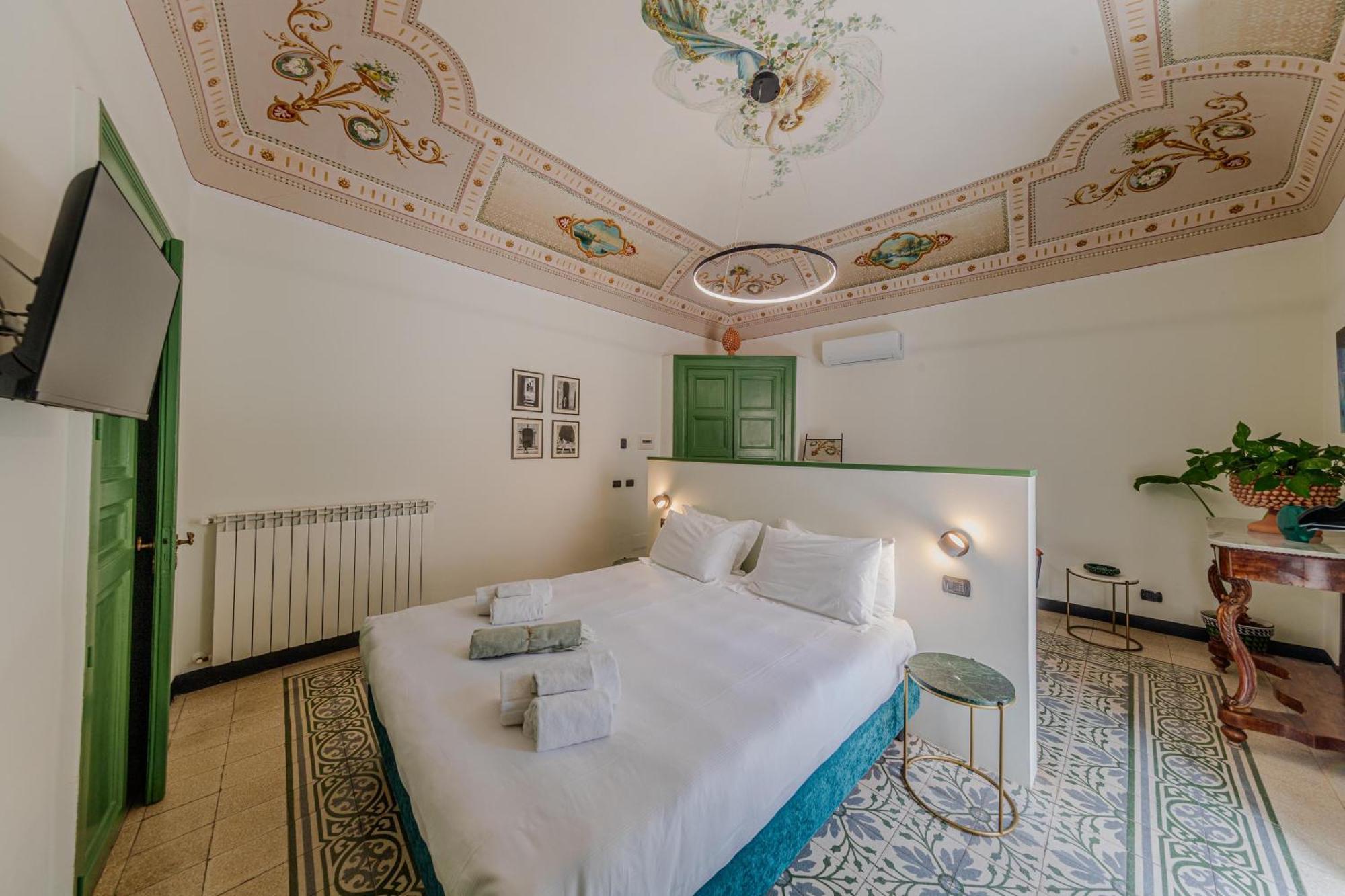 تْشيفالو Palazzo Villelmi المظهر الخارجي الصورة